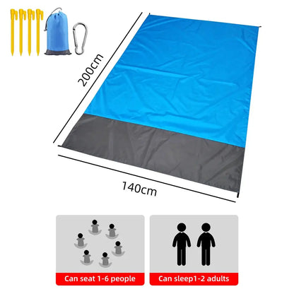 Waterproof mat, portable, ideal for camping and beach.